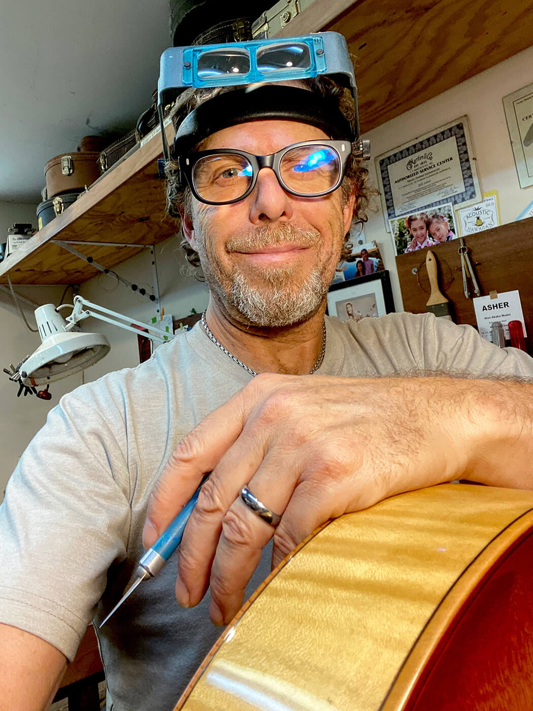 Asher吉他的Bill Asher