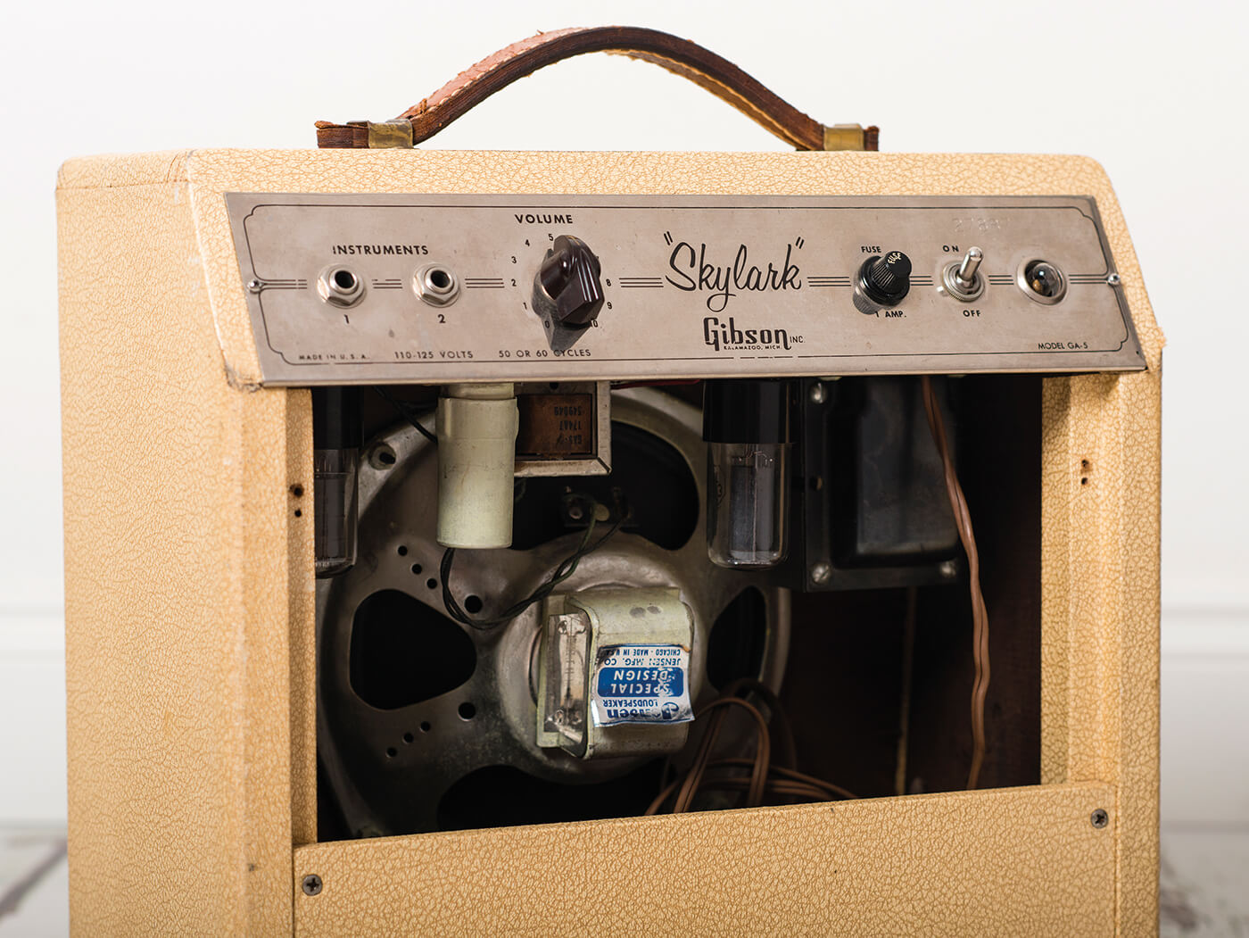 Gibson Skylark小型古董音箱