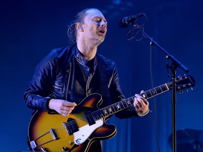 Radiohead Thom Yorke现场表演