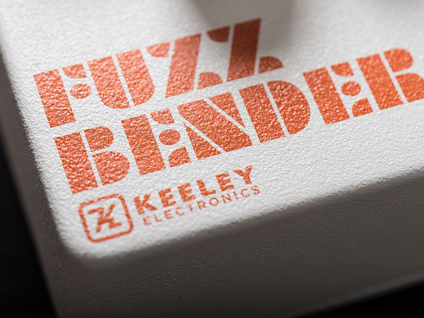 Keeley Fuzz Bender标志在踏板上