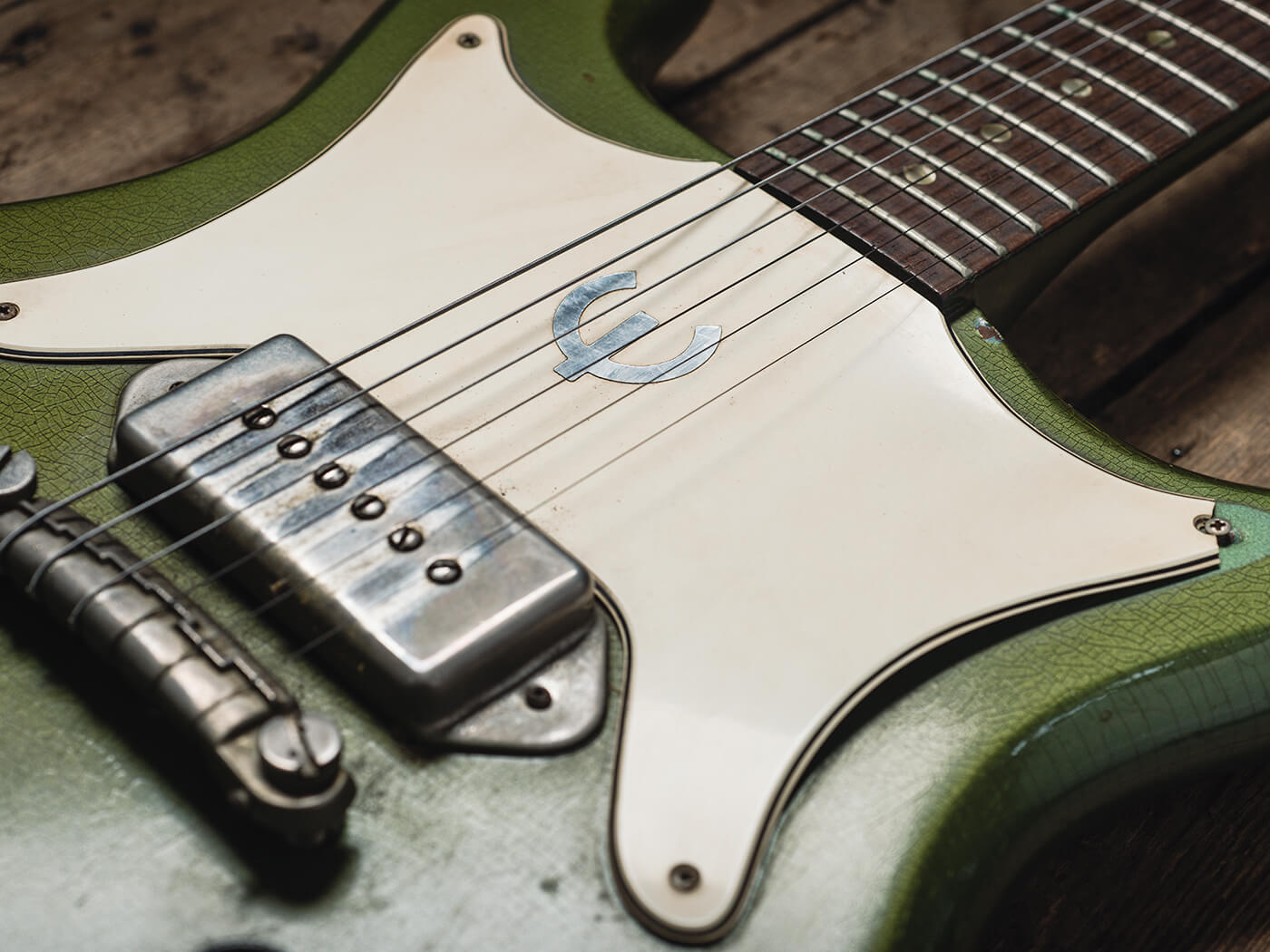 稀有吉他:Rory Gallagher 1963年的Epiphone Coronet