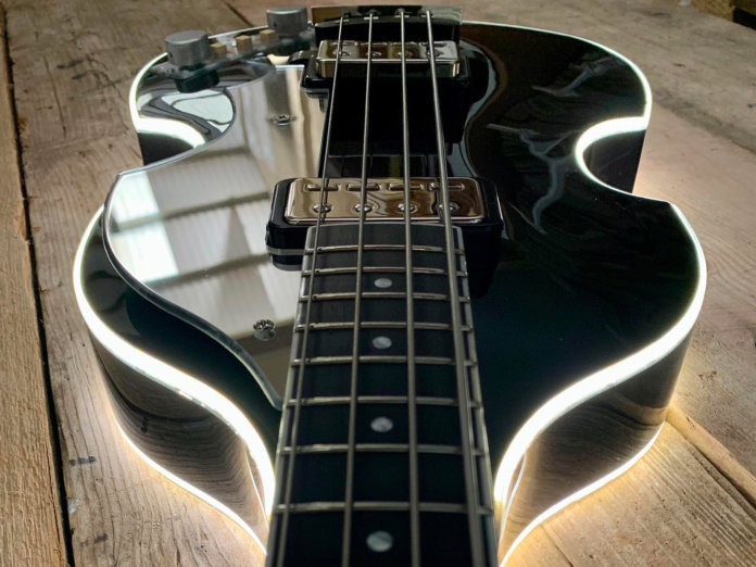 Manson Violin Bass LED