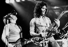 Michael Anthony和Eddie Van Halen