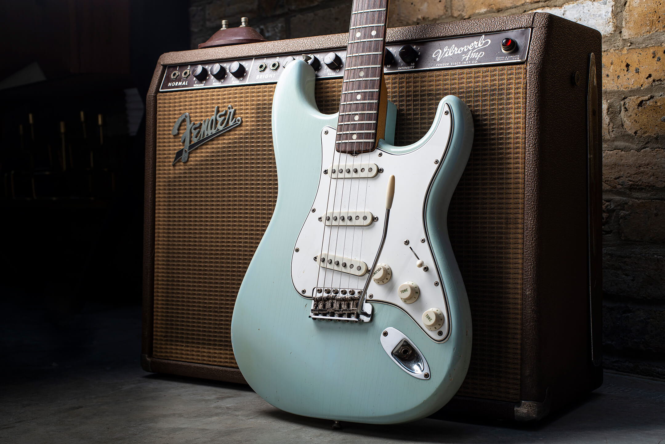 1965年的sonic blue的Stratocaster