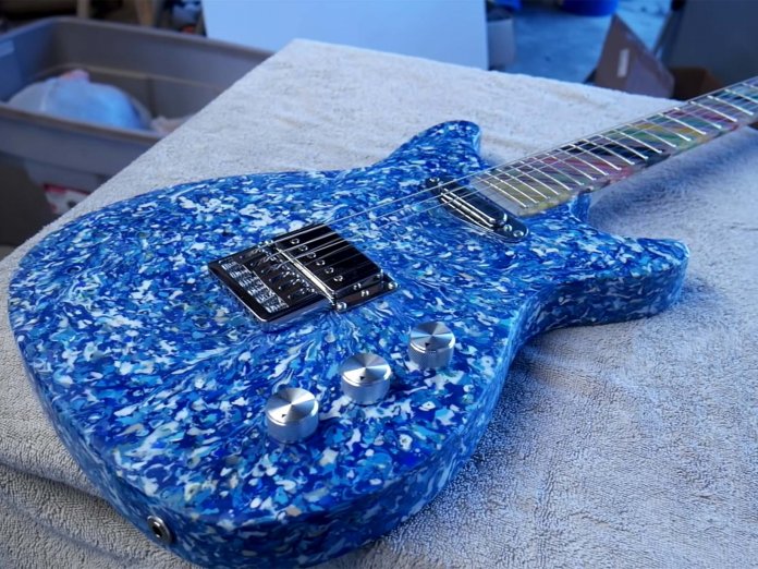 布尔斯艺术海洋塑料吉他