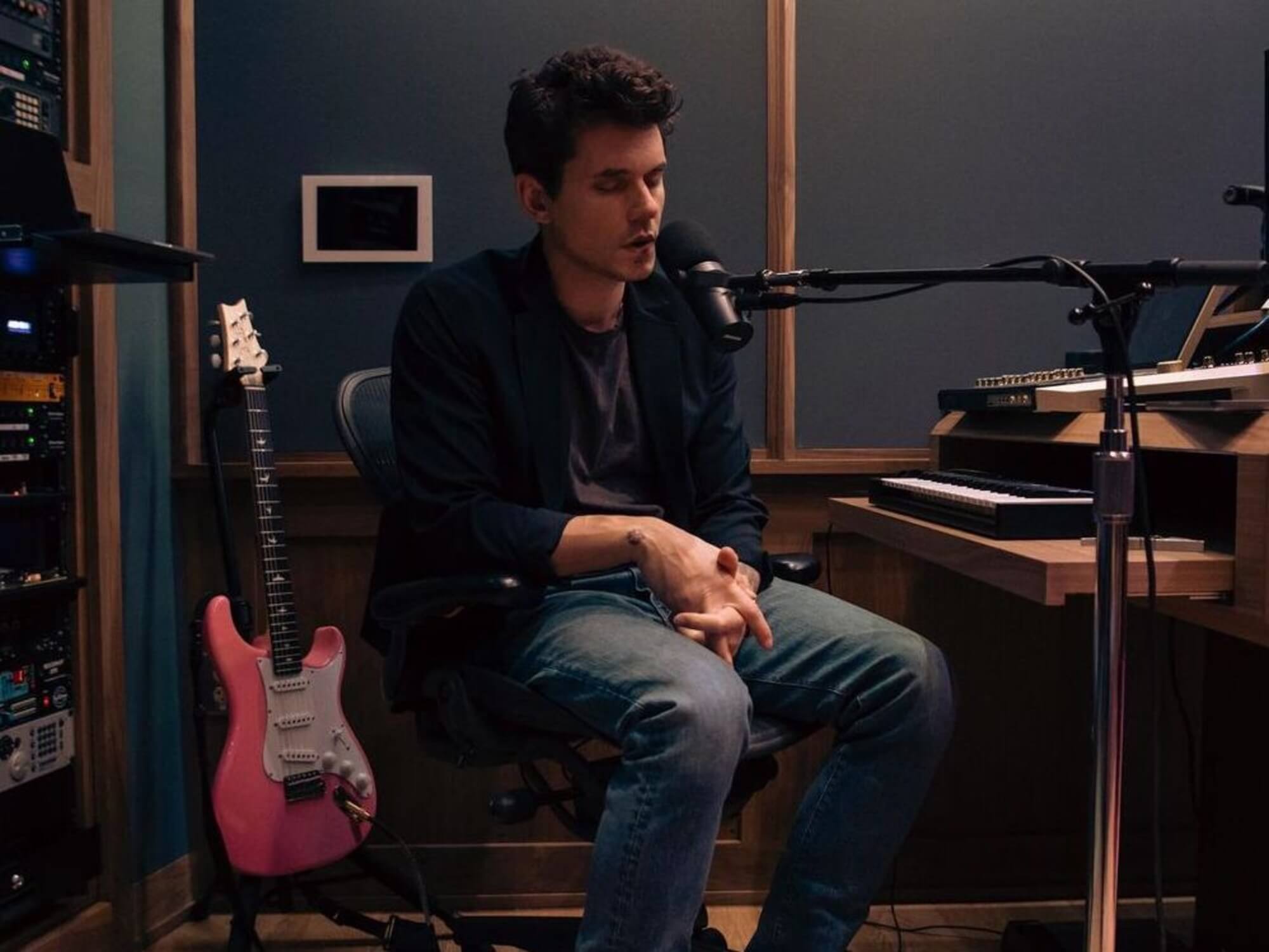 约翰·梅耶（John Mayer）在工作室